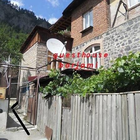 Guesthouse Borjomi Eksteriør billede