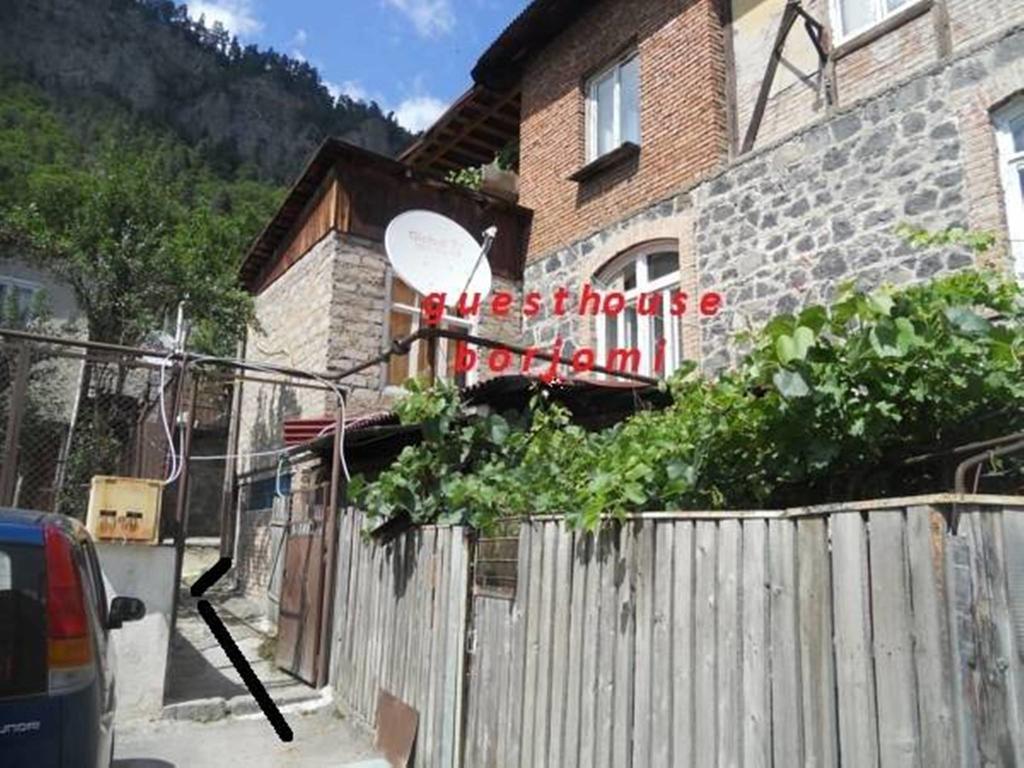 Guesthouse Borjomi Eksteriør billede